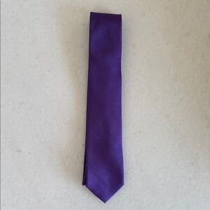 Perry Ellis Solid Purple Men's Tie